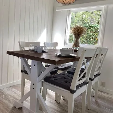 Prachtig Boschalet Met Cv, Airco En Sauna Op De Veluwe Chalet *